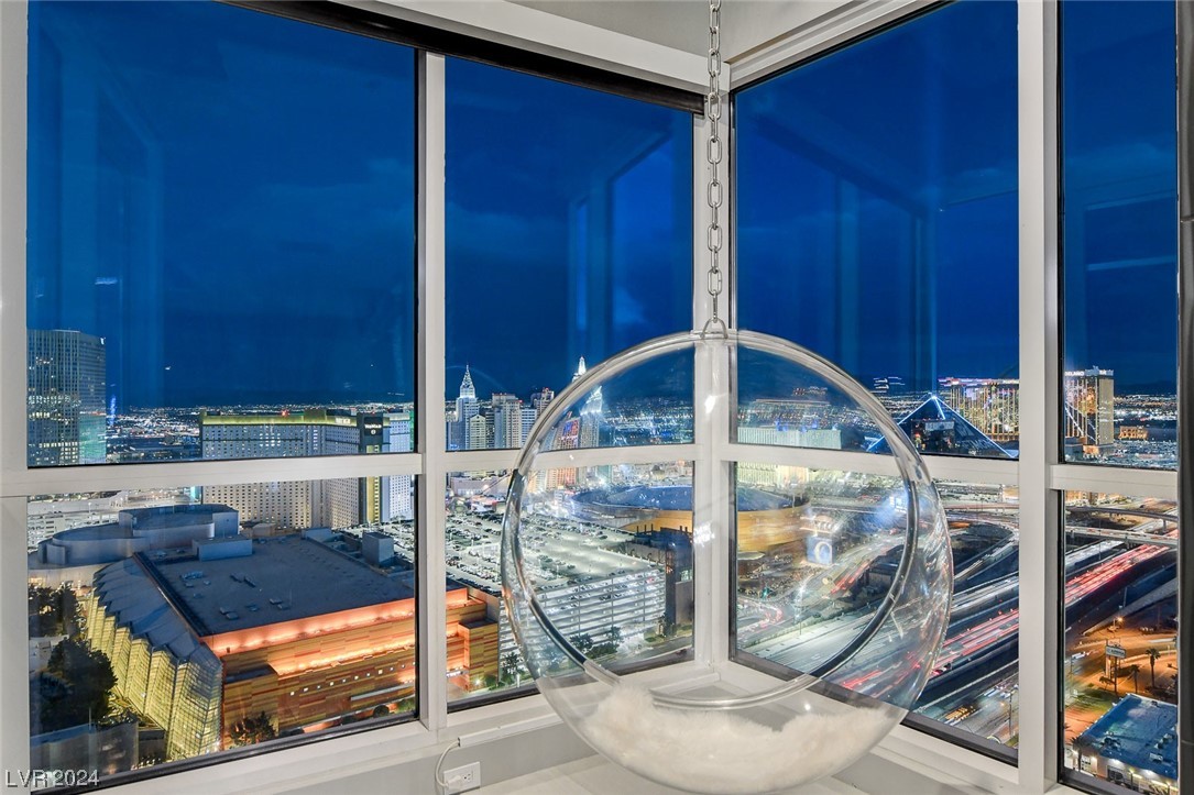 4575 Dean Martin Drive 3300