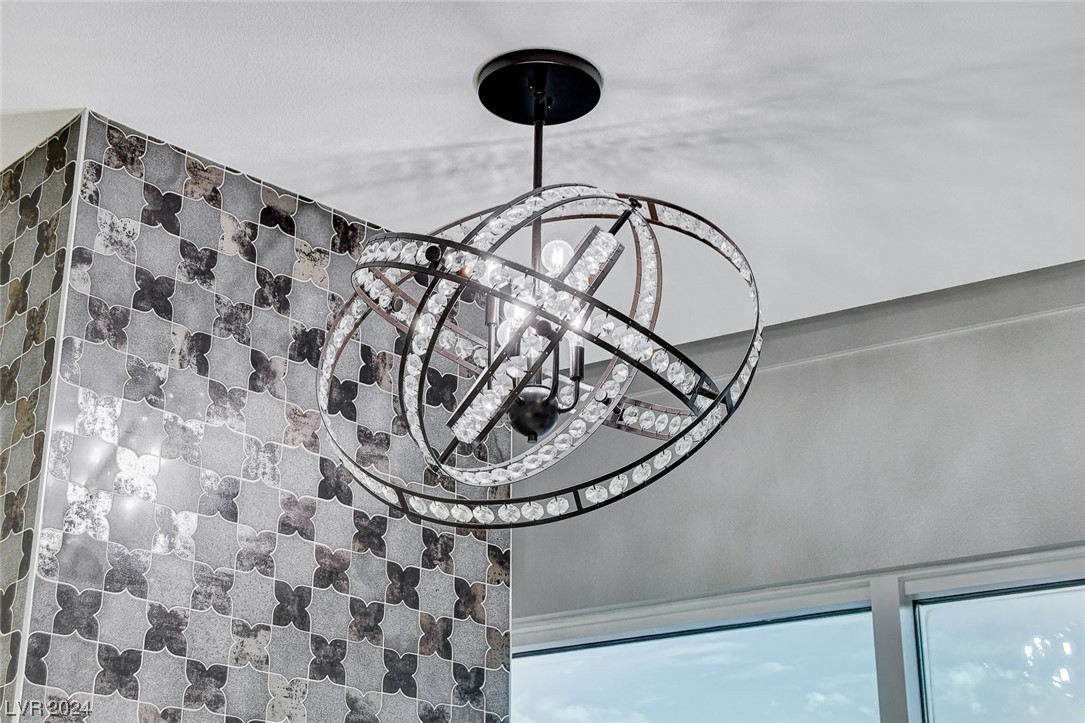 4575 Dean Martin Drive 3300