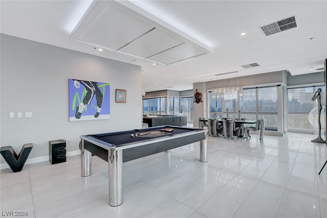 4575 Dean Martin Drive 3300