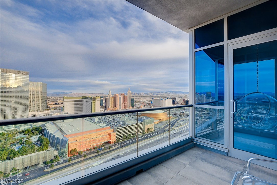 4575 Dean Martin Drive 3300