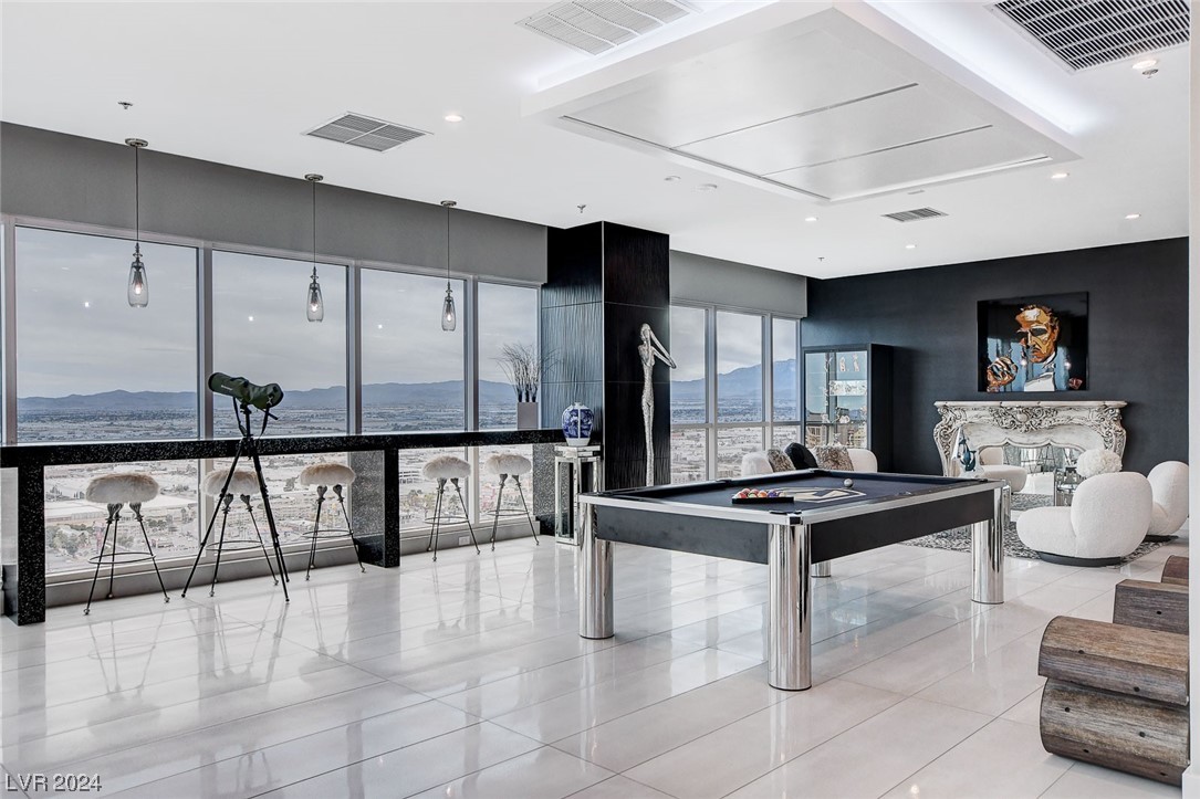 4575 Dean Martin Drive 3300