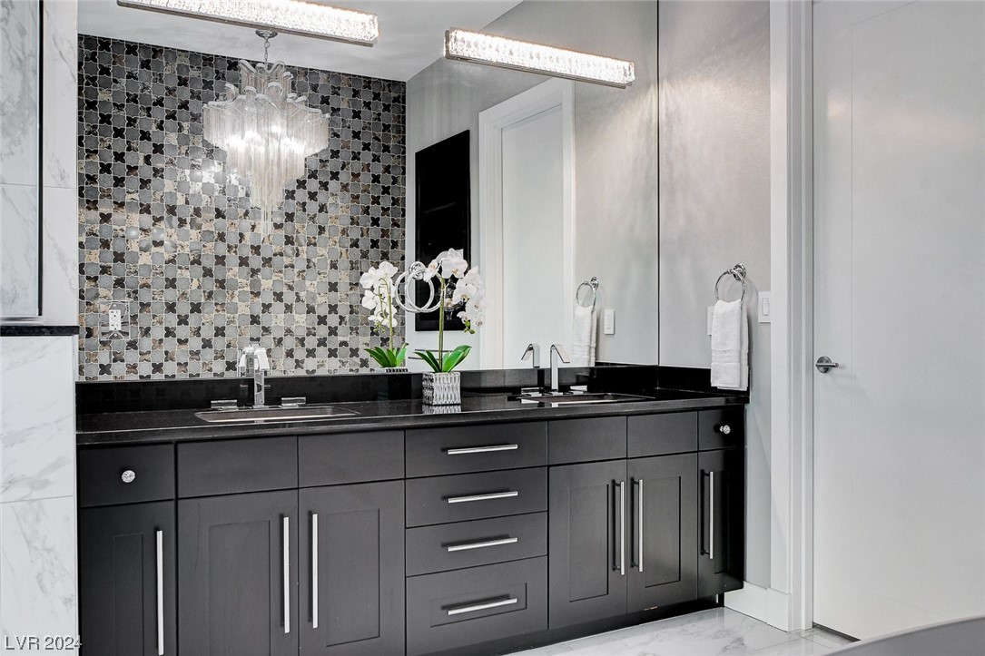 4575 Dean Martin Drive 3300