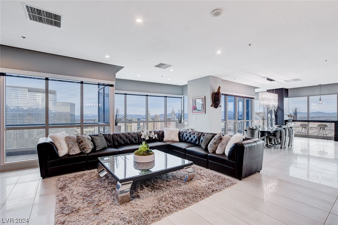 4575 Dean Martin Drive 3300