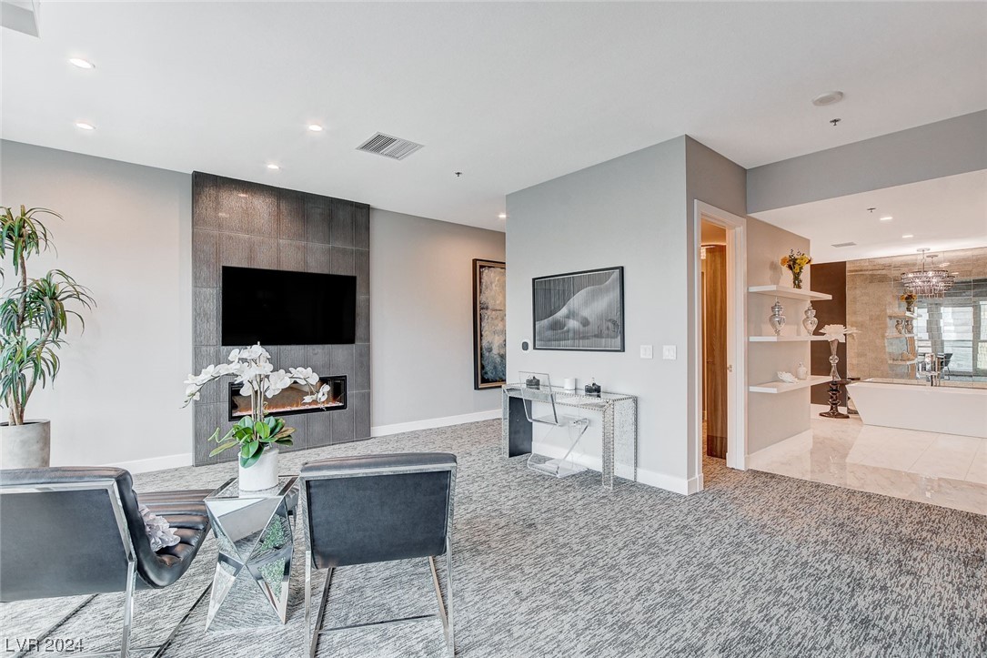 4575 Dean Martin Drive 3300