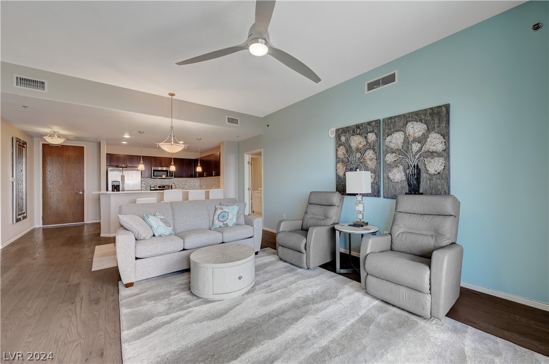 8255 South Las Vegas Boulevard 1415