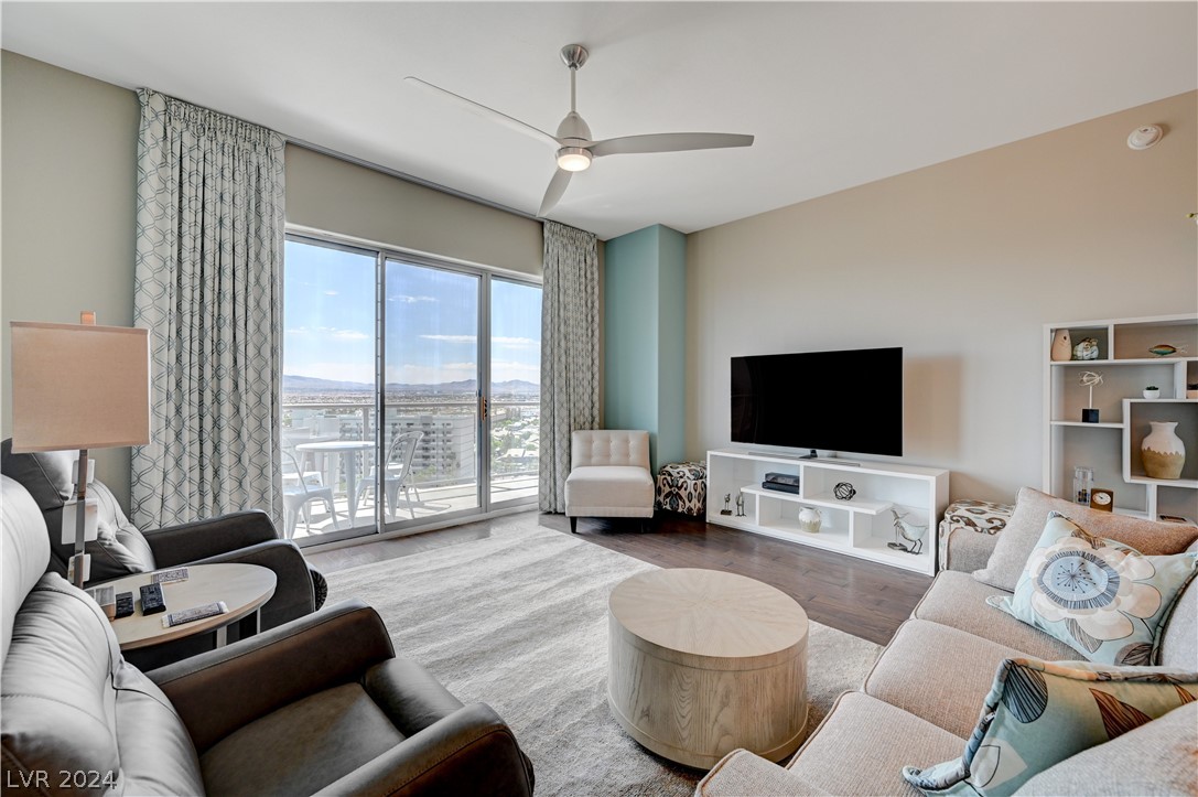 8255 South Las Vegas Boulevard 1415