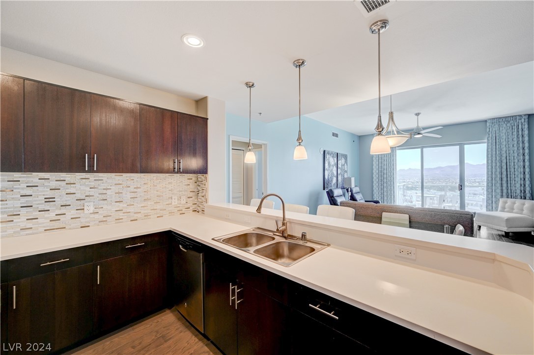 8255 South Las Vegas Boulevard 1415
