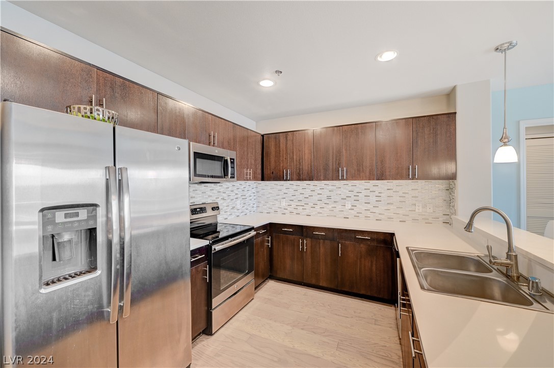 8255 South Las Vegas Boulevard 1415