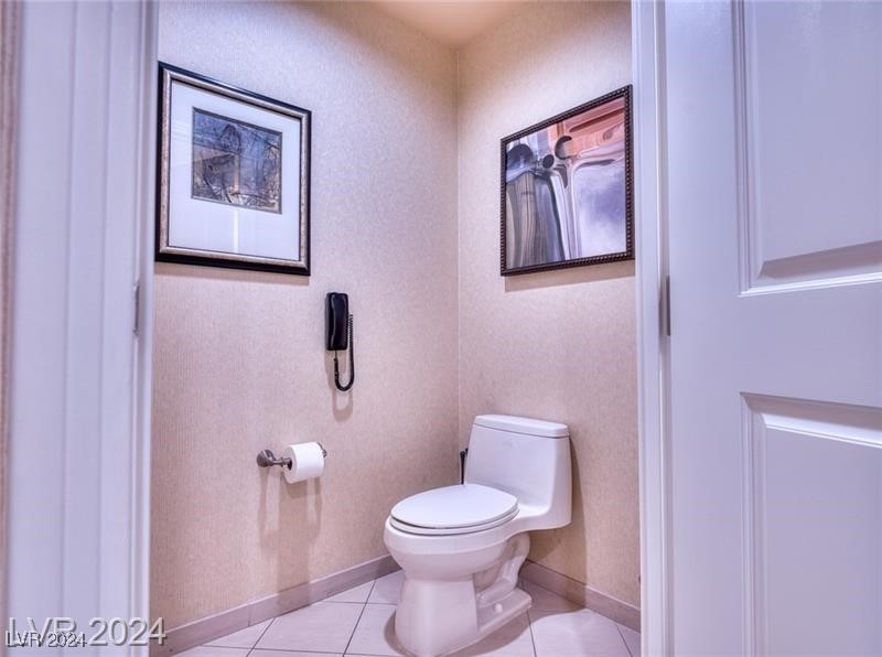 135 East Harmon Avenue 707