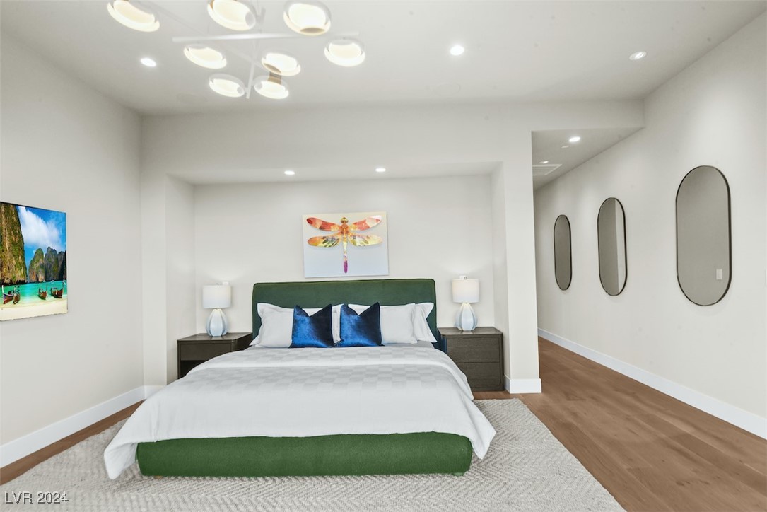 644 Scenic Cliff Drive