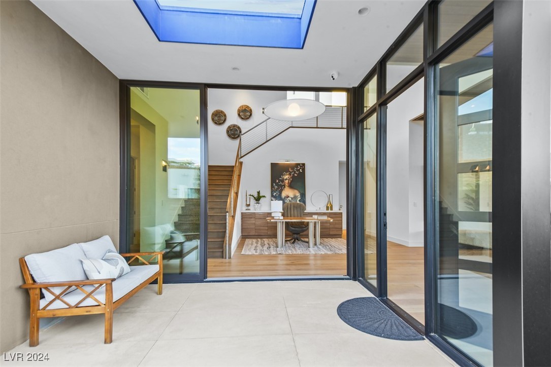 644 Scenic Cliff Drive