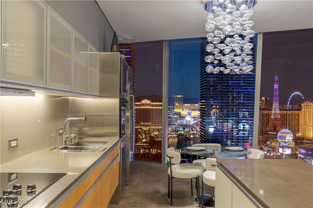 3726 Las Vegas Boulevard 2512