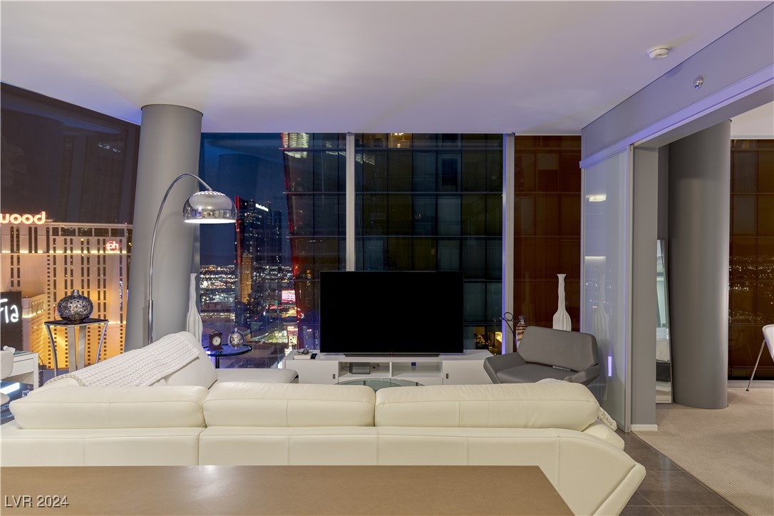 3726 Las Vegas Boulevard 2512