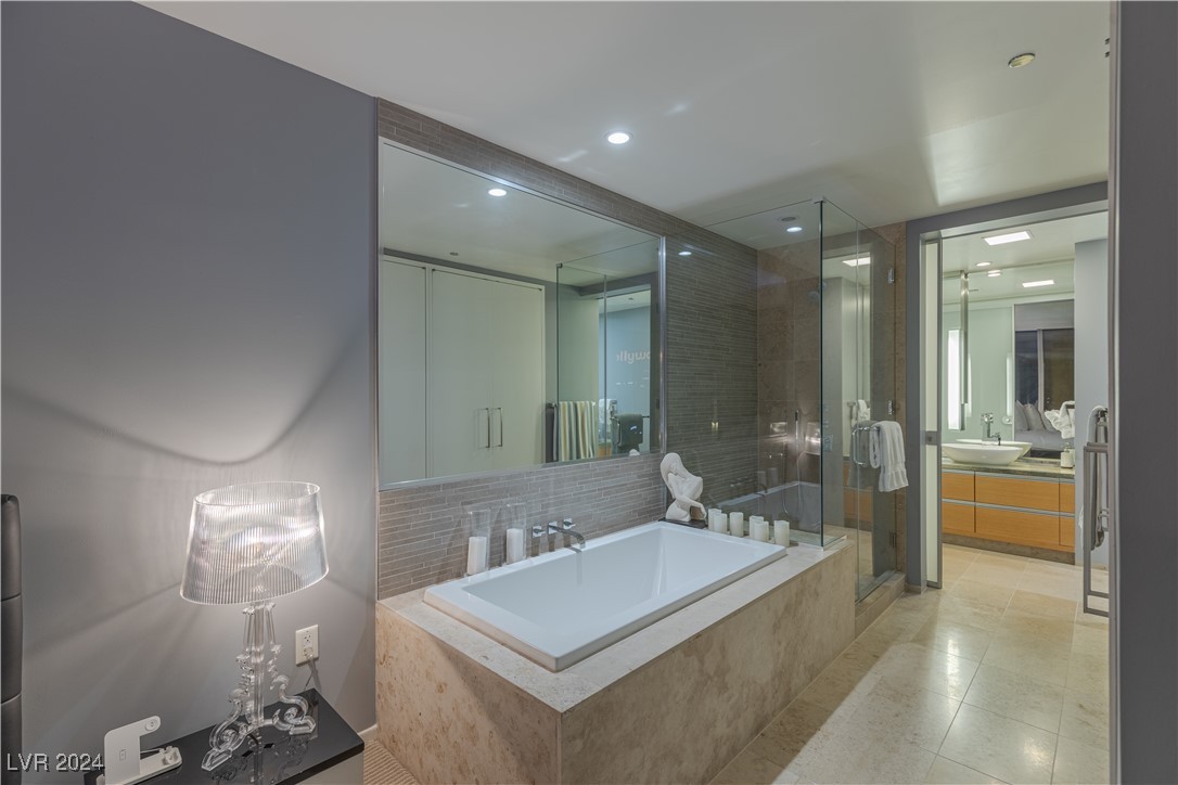 3726 Las Vegas Boulevard 2512