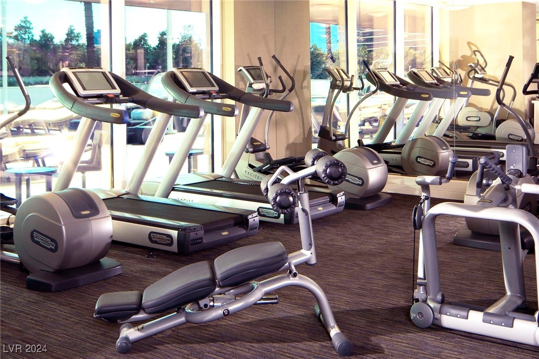 2000 North Fashion Show Drive 4103