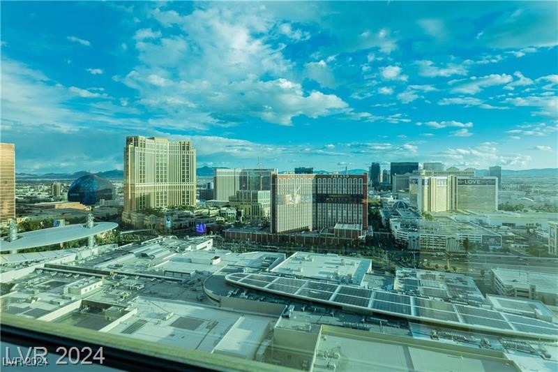 2000 North Fashion Show Drive 4103