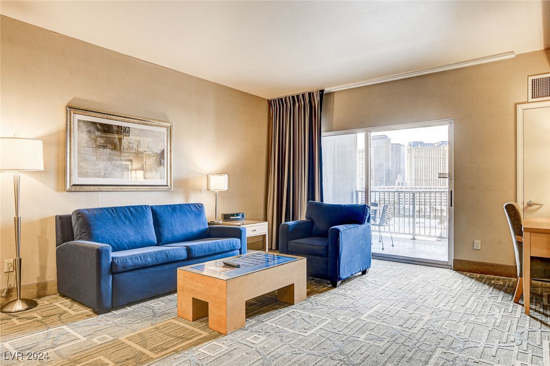 211 East Flamingo Road 1018