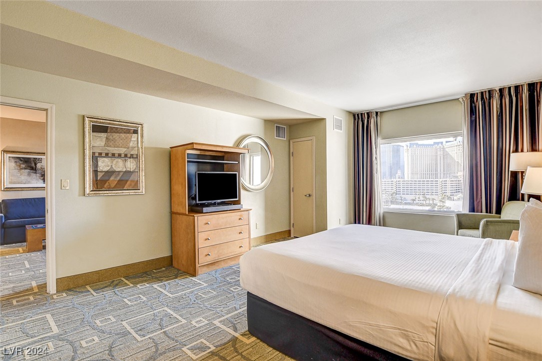 211 East Flamingo Road 1018