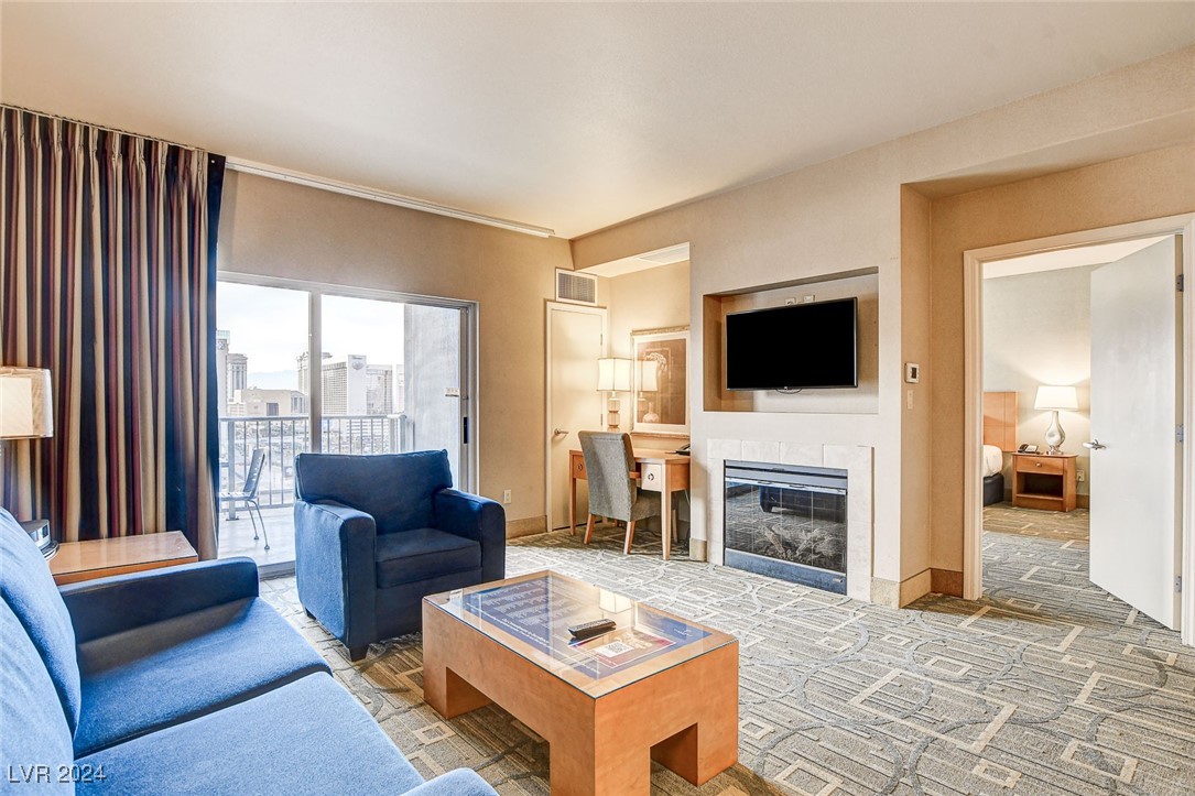 211 East Flamingo Road 1018