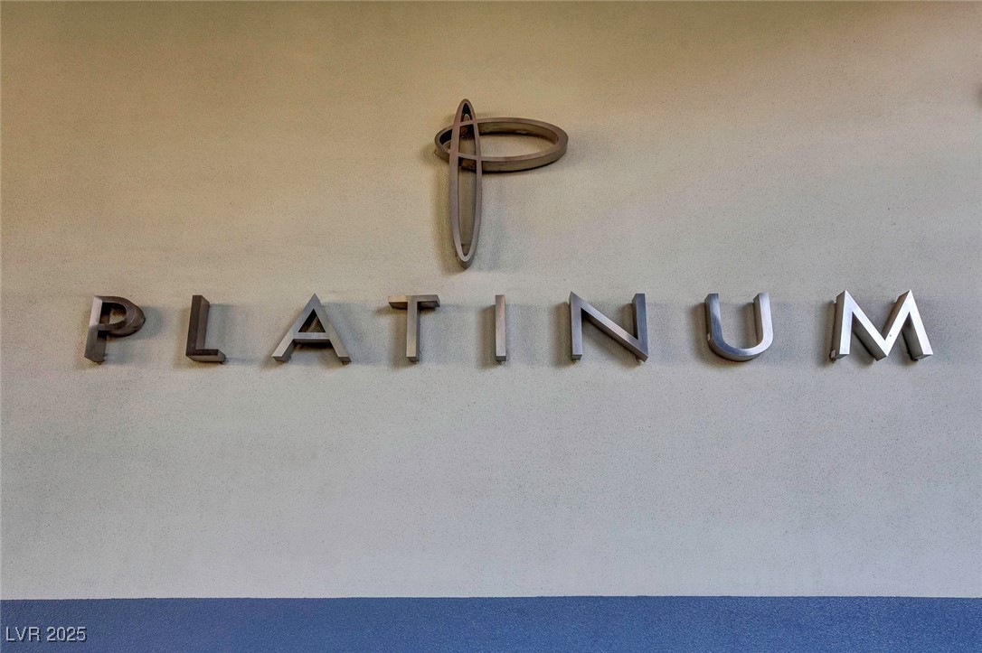 211 East Flamingo Road 1018