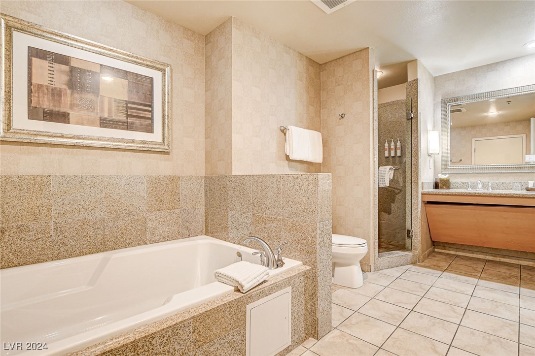 211 East Flamingo Road 1018