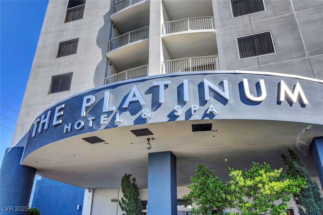 211 East Flamingo Road 1018