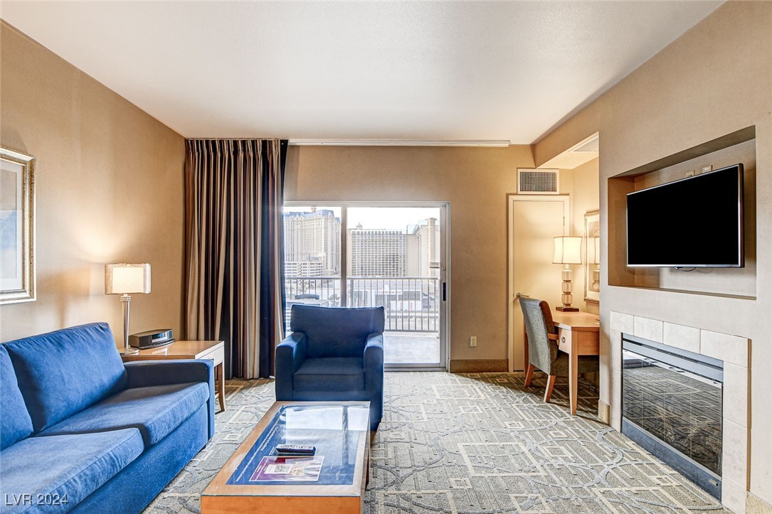 211 East Flamingo Road 1018