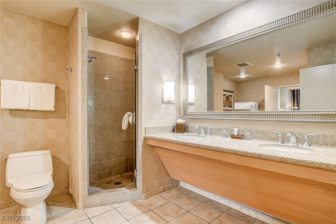 211 East Flamingo Road 1018