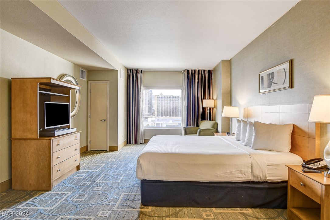 211 East Flamingo Road 1018