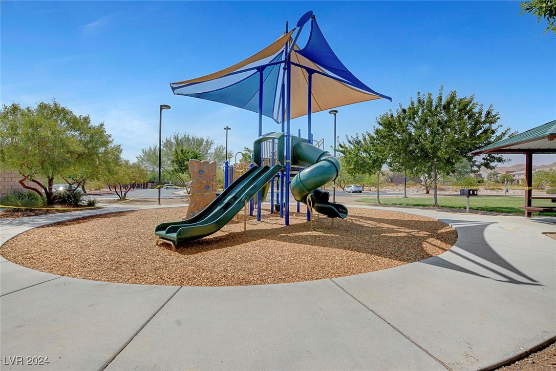 9747 Logrondo Street