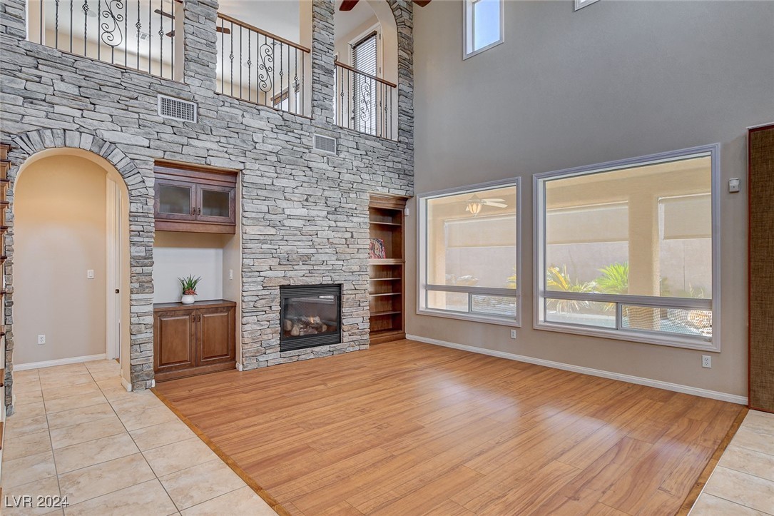 9747 Logrondo Street