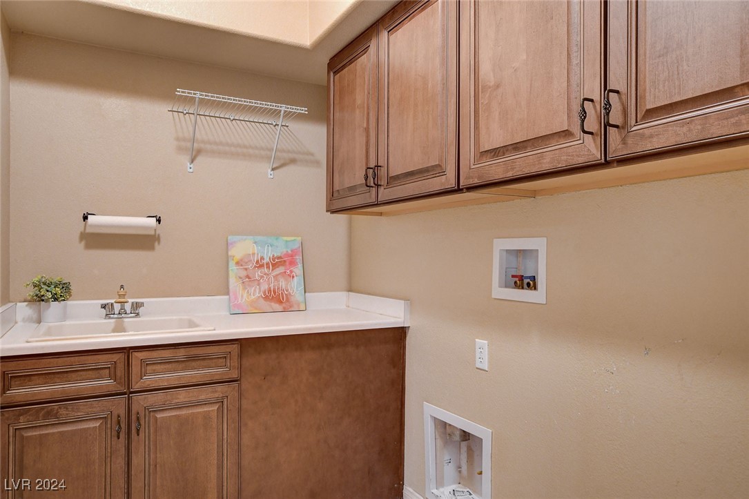 9747 Logrondo Street