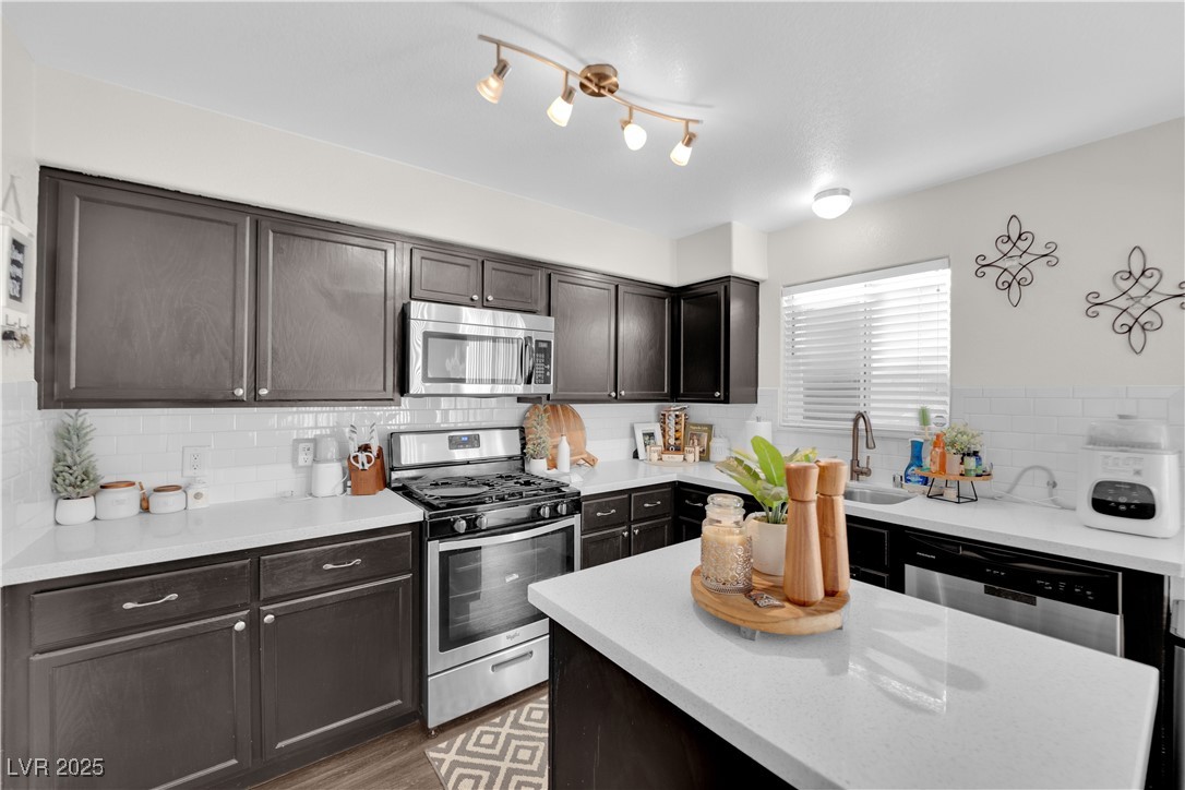 717 Tawney Eagle Street