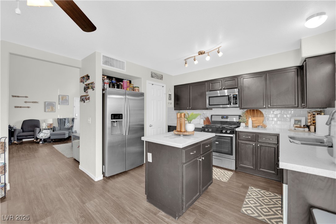 717 Tawney Eagle Street