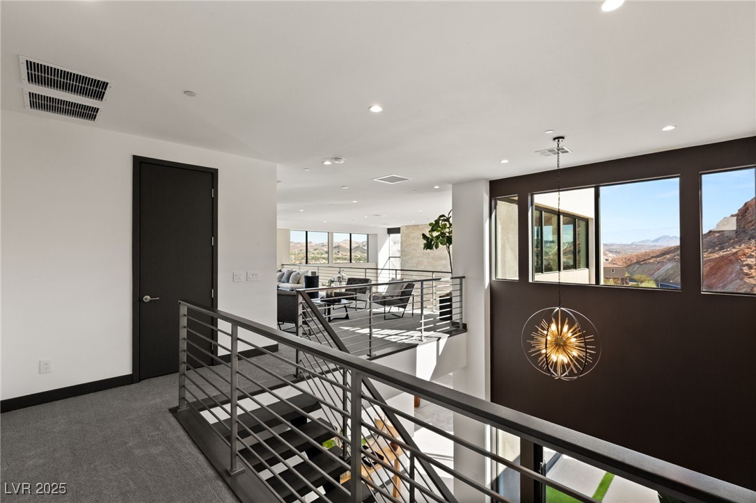 10 SAND STAR Lane