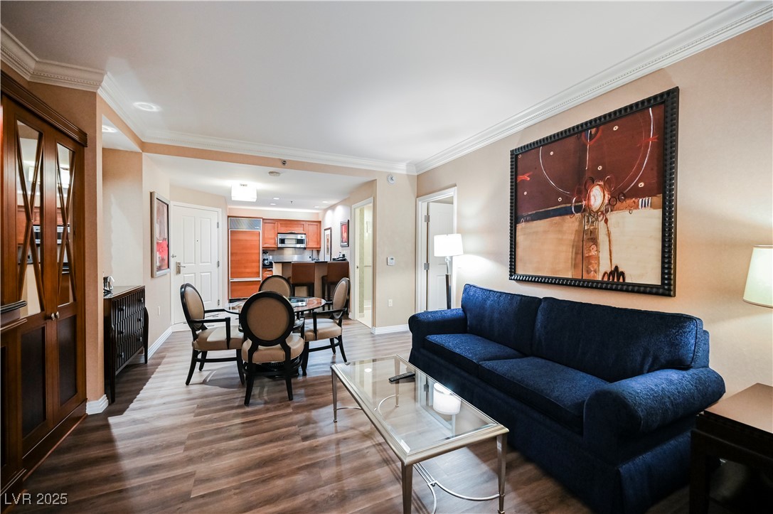 135 East Harmon Avenue 2420