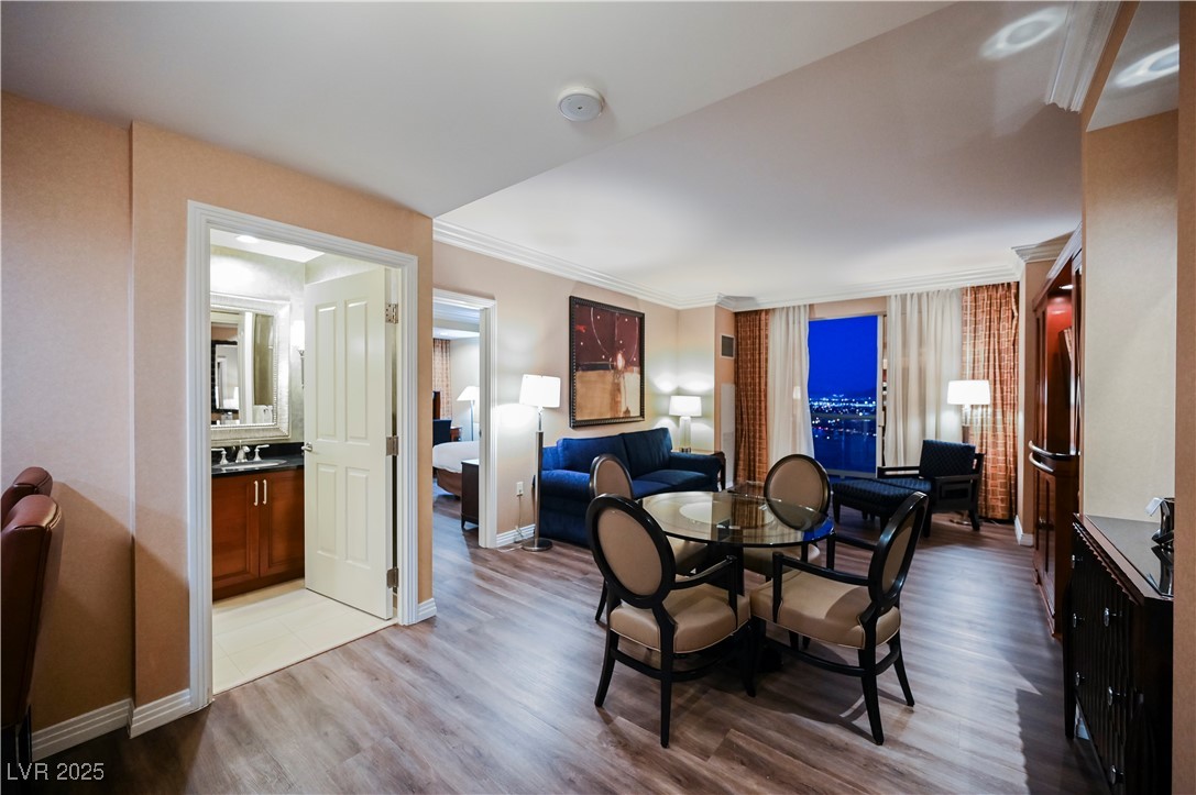 135 East Harmon Avenue 2420