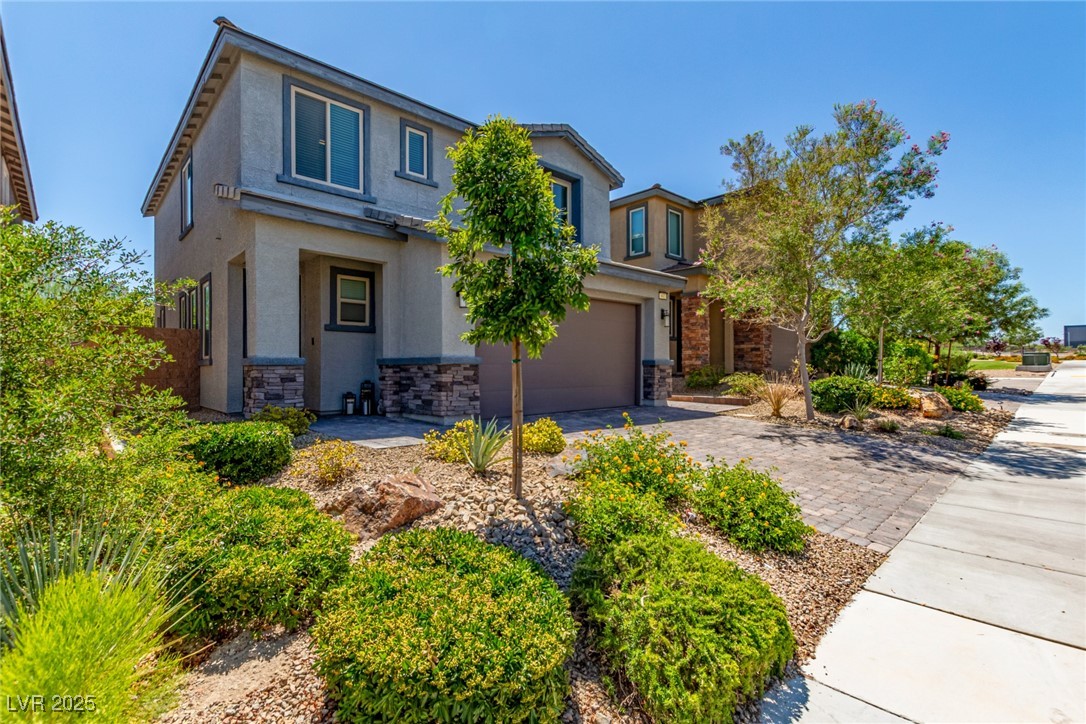 992 Lotus Falls Street