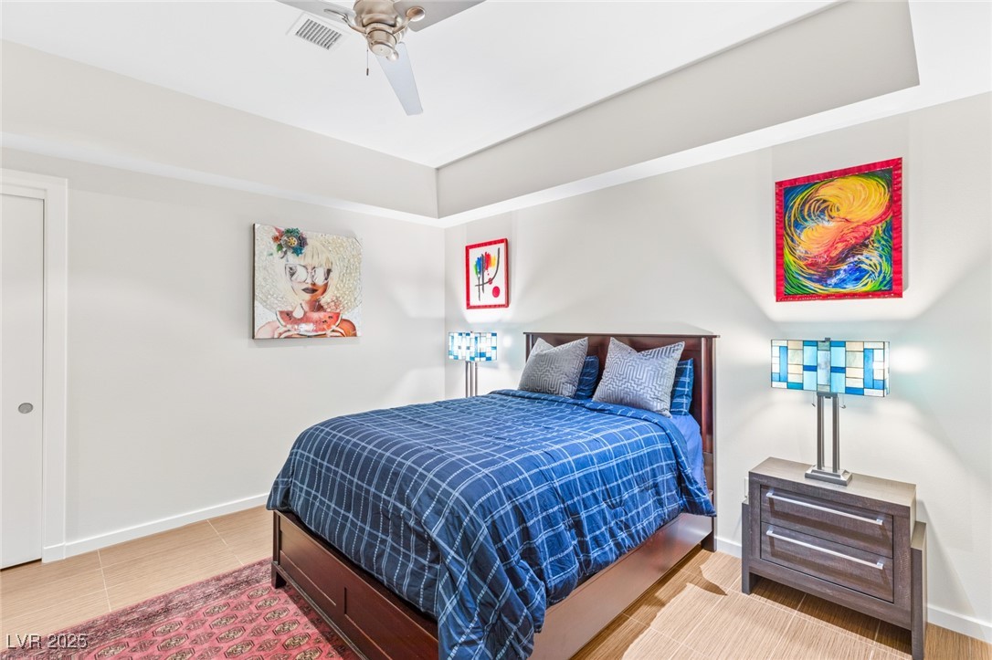 4471 DEAN MARTIN Drive 1707