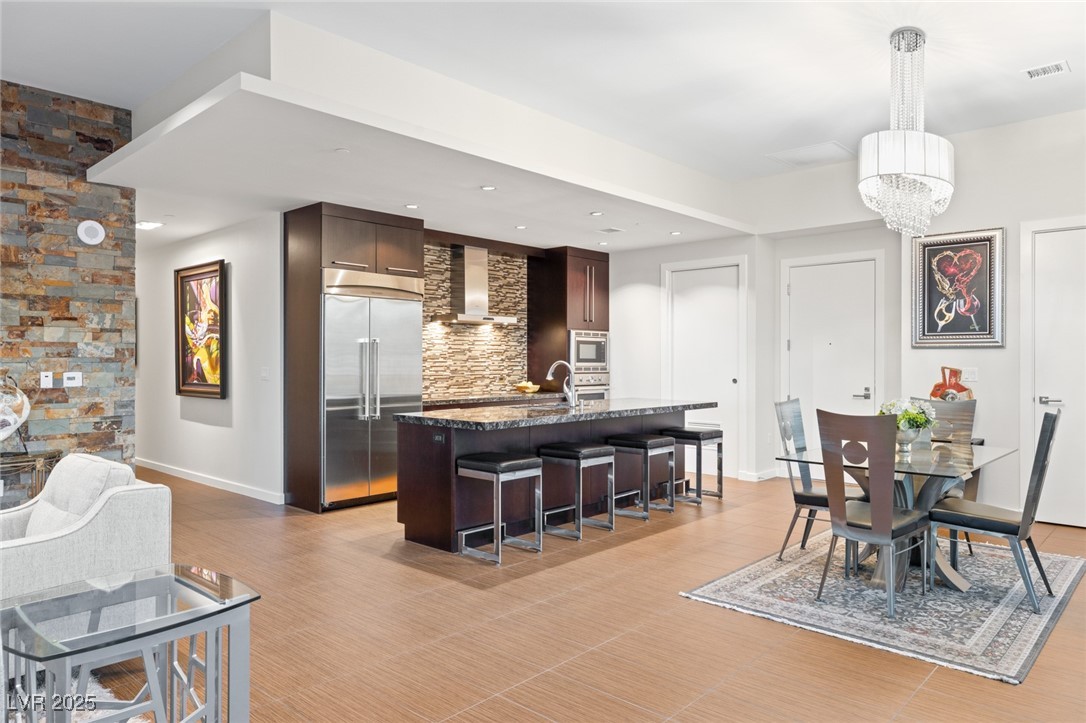 4471 DEAN MARTIN Drive 1707