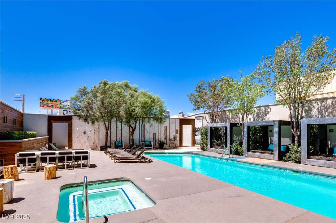 4471 DEAN MARTIN Drive 1707