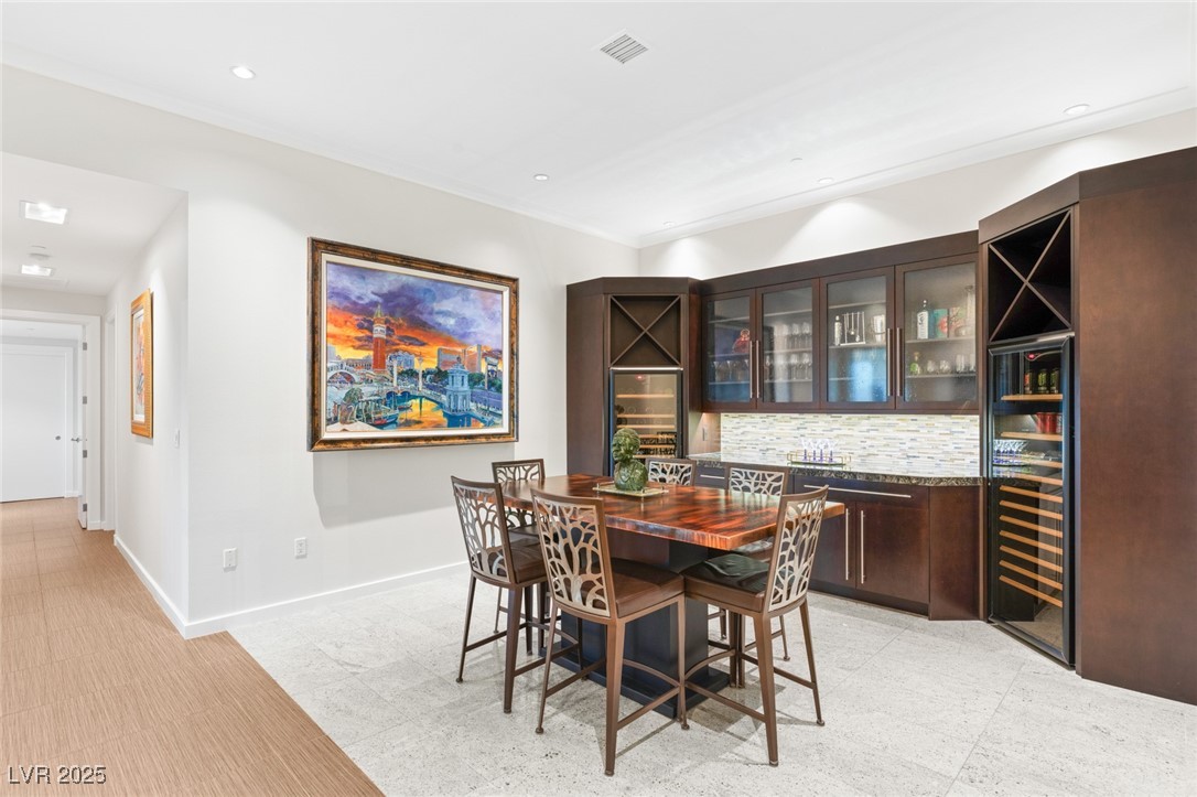 4471 DEAN MARTIN Drive 1707