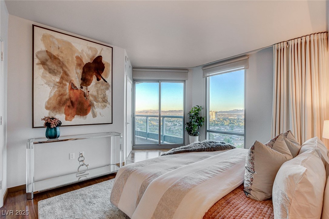 322 Karen Avenue 2206