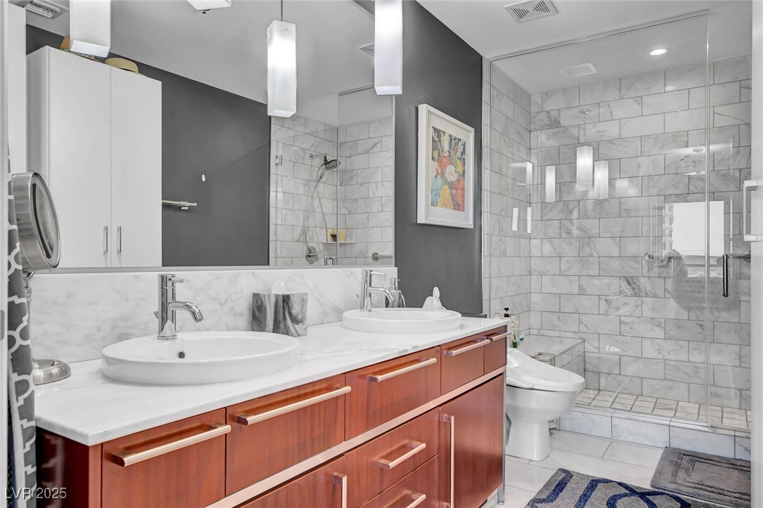 4471 Dean Martin Drive 1609