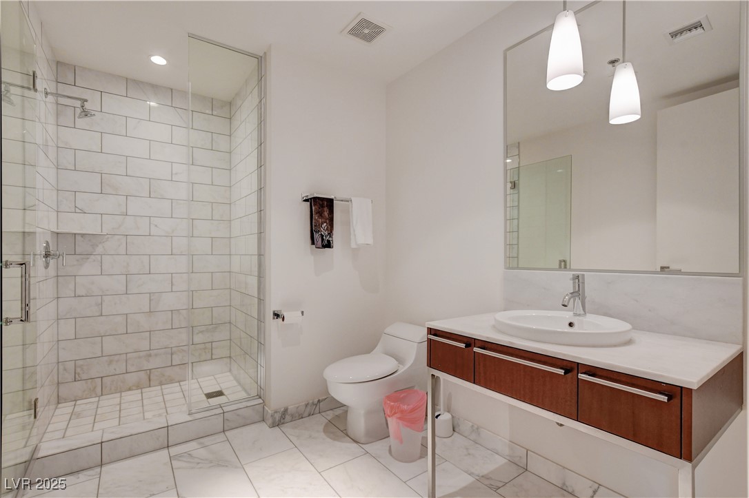 4471 Dean Martin Drive 2107