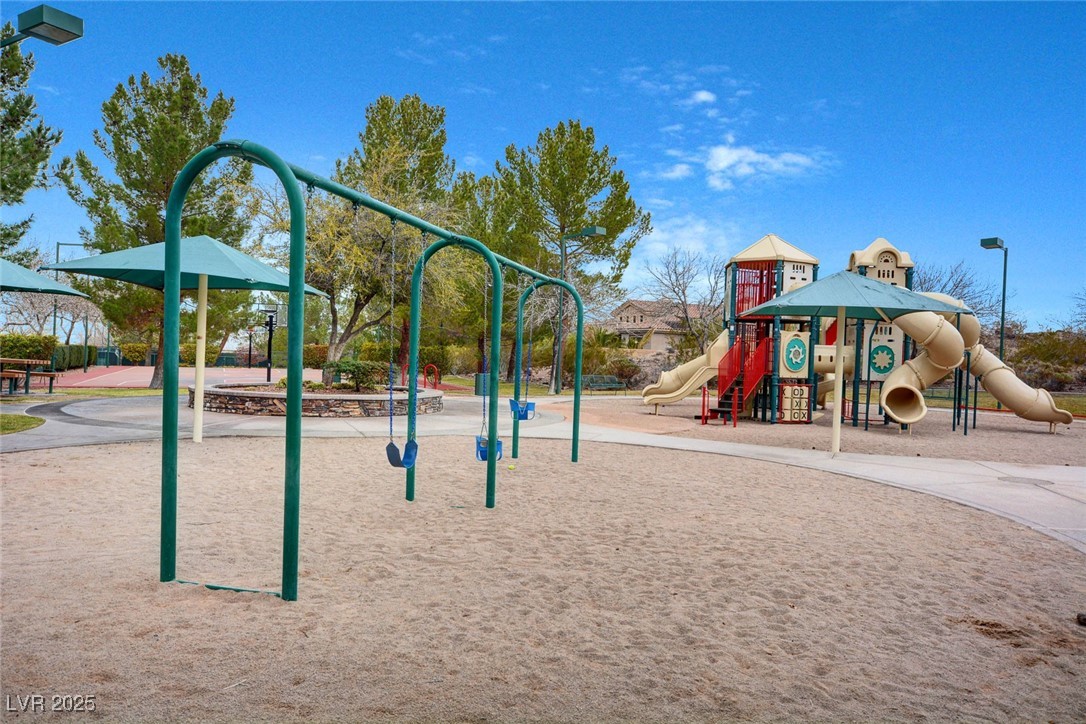 5 Karsten Creek Court