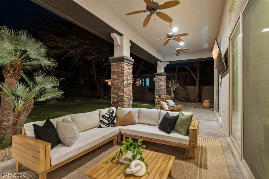 5 Karsten Creek Court