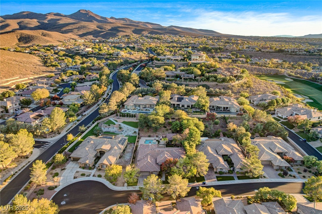 5 Karsten Creek Court