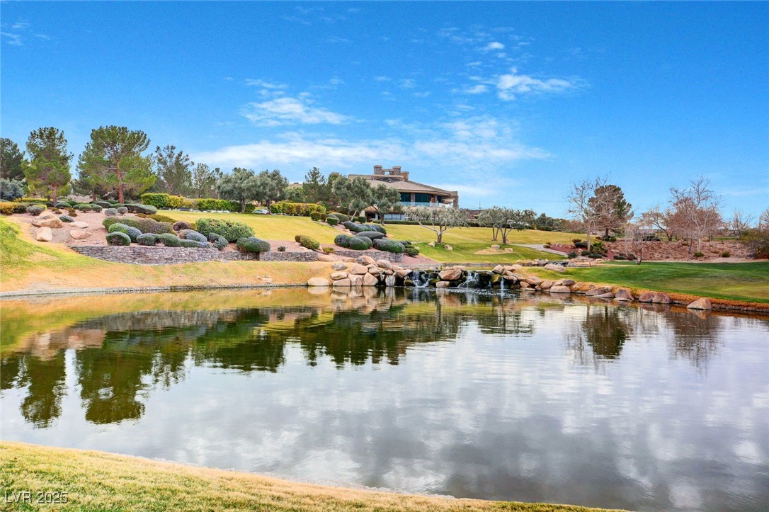 5 Karsten Creek Court