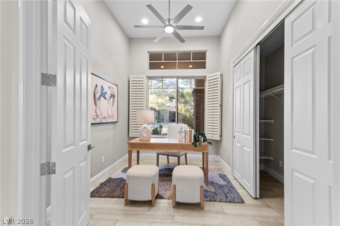 5 Karsten Creek Court